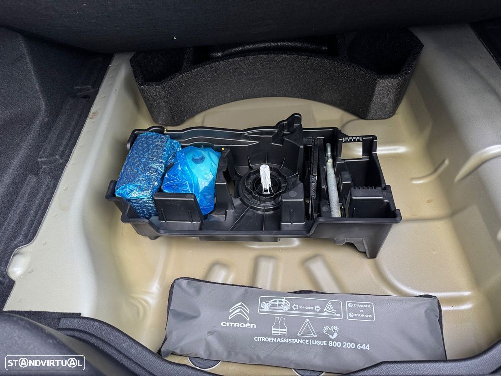 Citroën C4 X 1.2 PureTech Plus EAT8 - 25