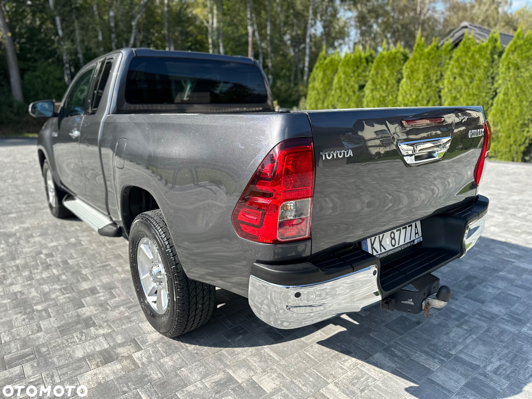Toyota Hilux 2.4 D-4D Double Cab SR 4x4