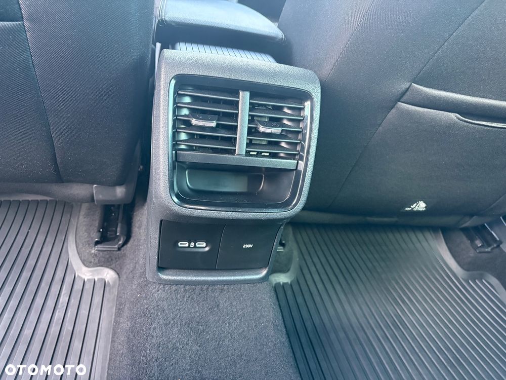 Skoda Octavia 1.5 TSI mHEV Drive Selection DSG - 23