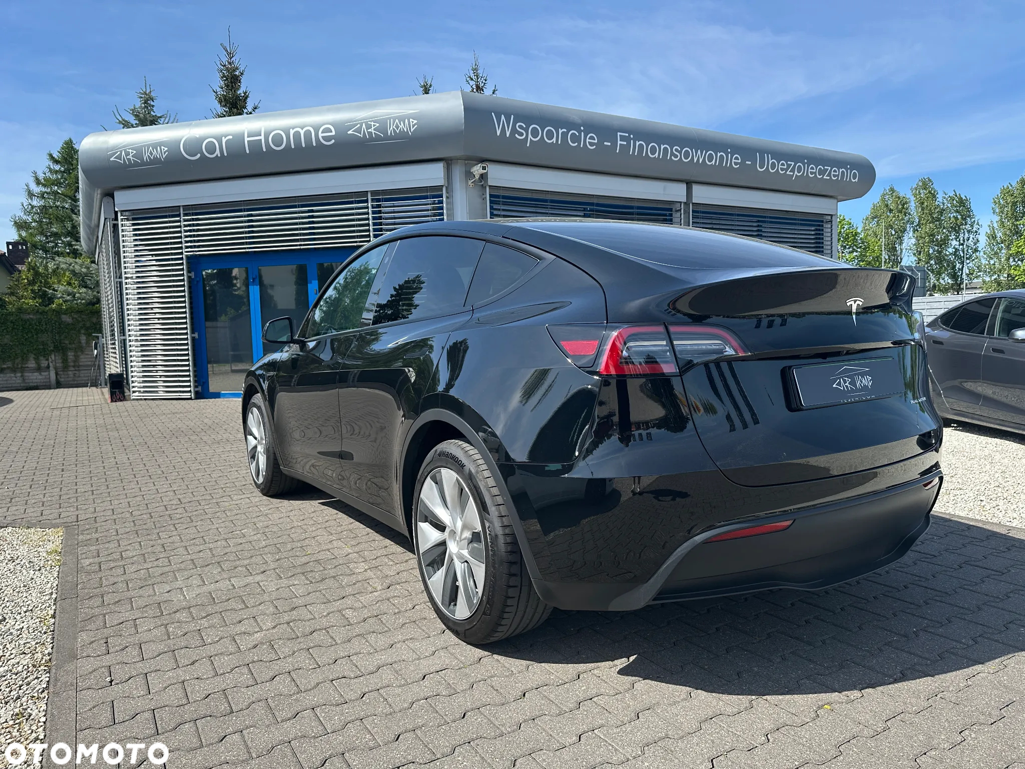 Tesla Y Model Long Range Dual Motor AWD - 6