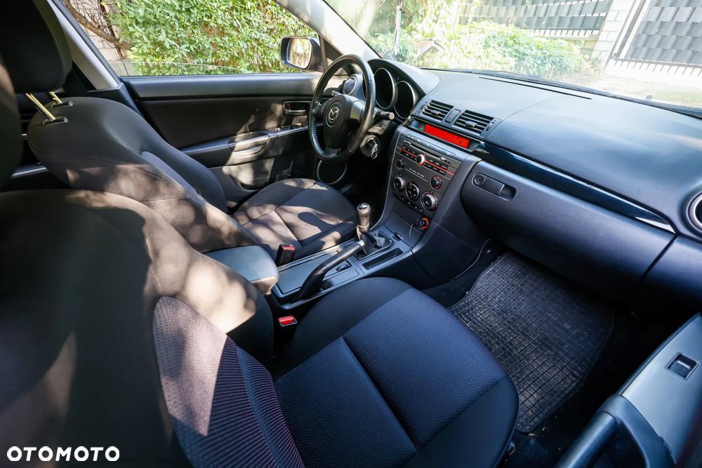 Mazda 3 2.0 Sport Active - 25