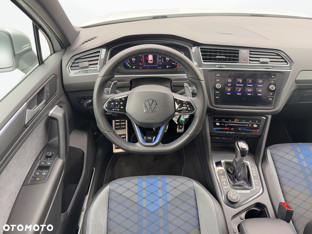 Volkswagen Tiguan - 15