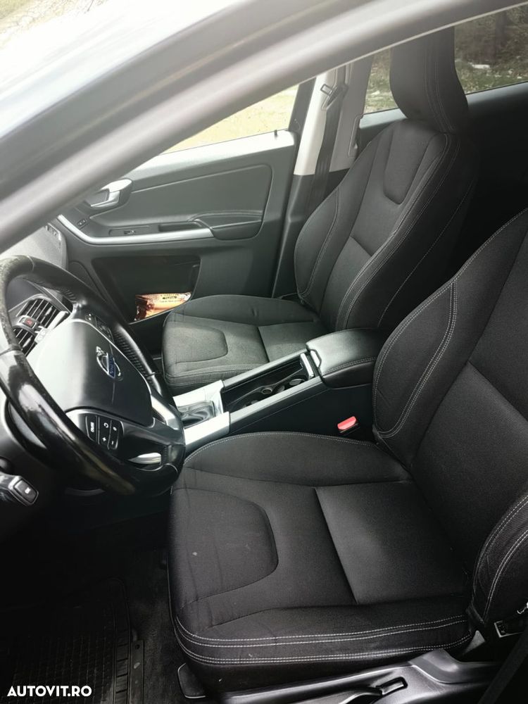 Volvo XC 60 D3 Geartronic Summum - 4