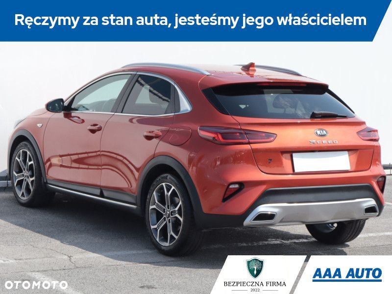 Kia XCeed - 6