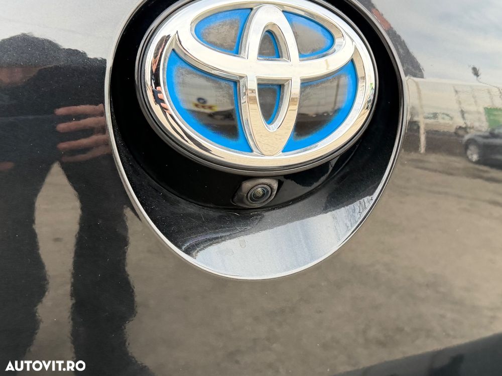 Toyota Corolla 1.8 HSD Dynamic - 32