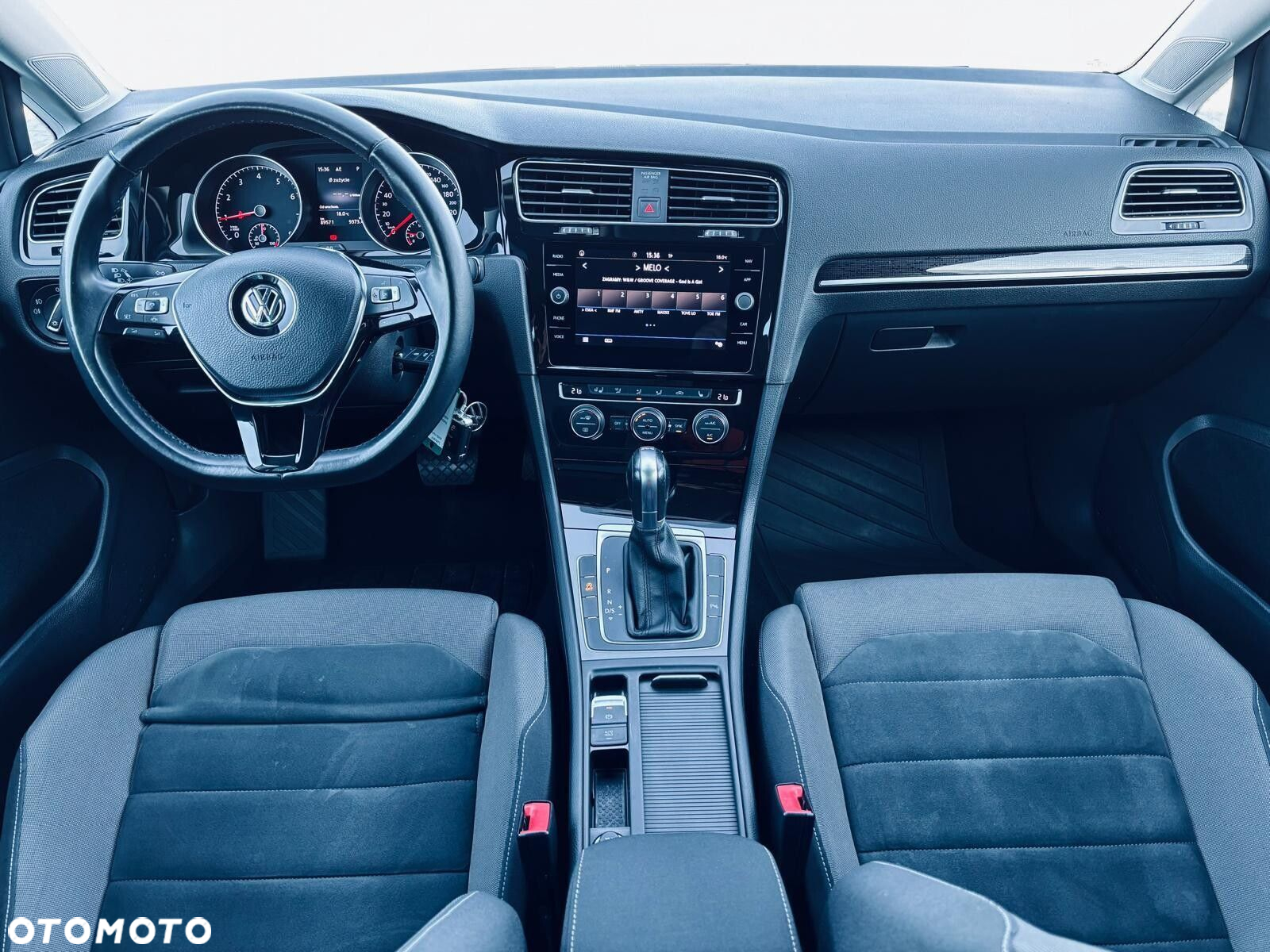 Volkswagen Golf VII 1.5 TSI BMT Evo Highline DSG - 19