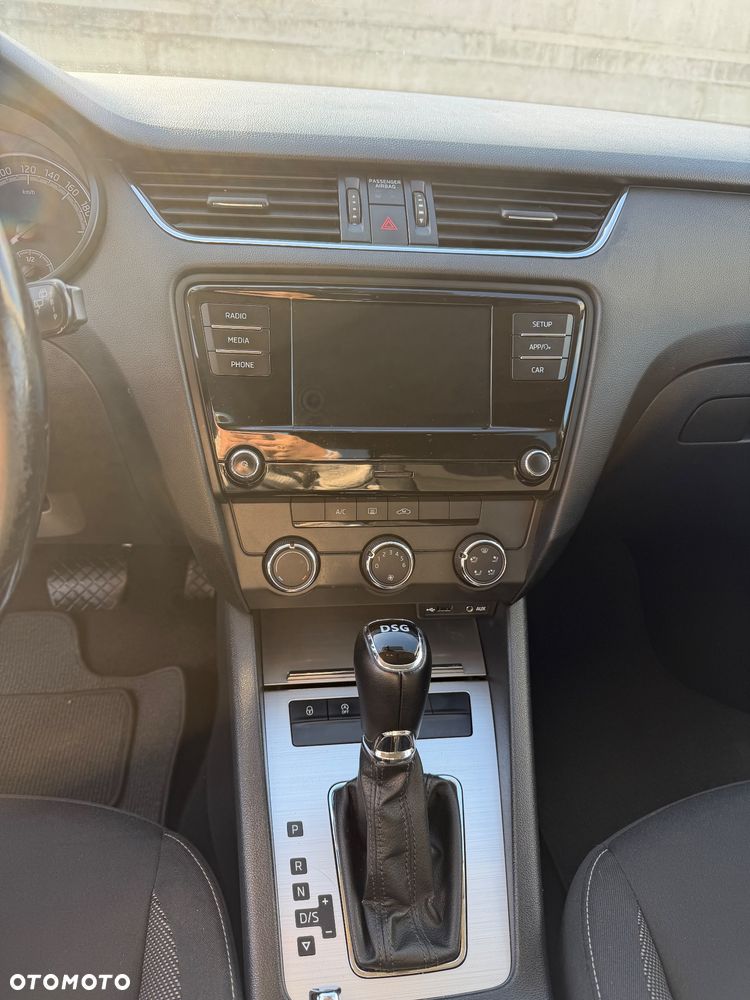 Skoda Octavia 1.6 TDI Ambition DSG - 4