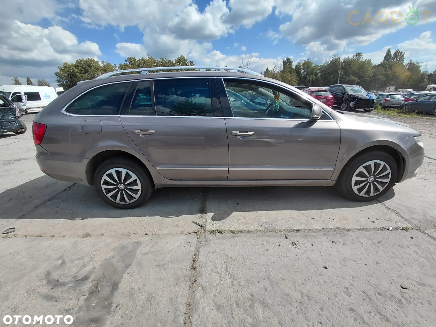 Skoda Superb 2.0 TDI Comfort DSG - 7