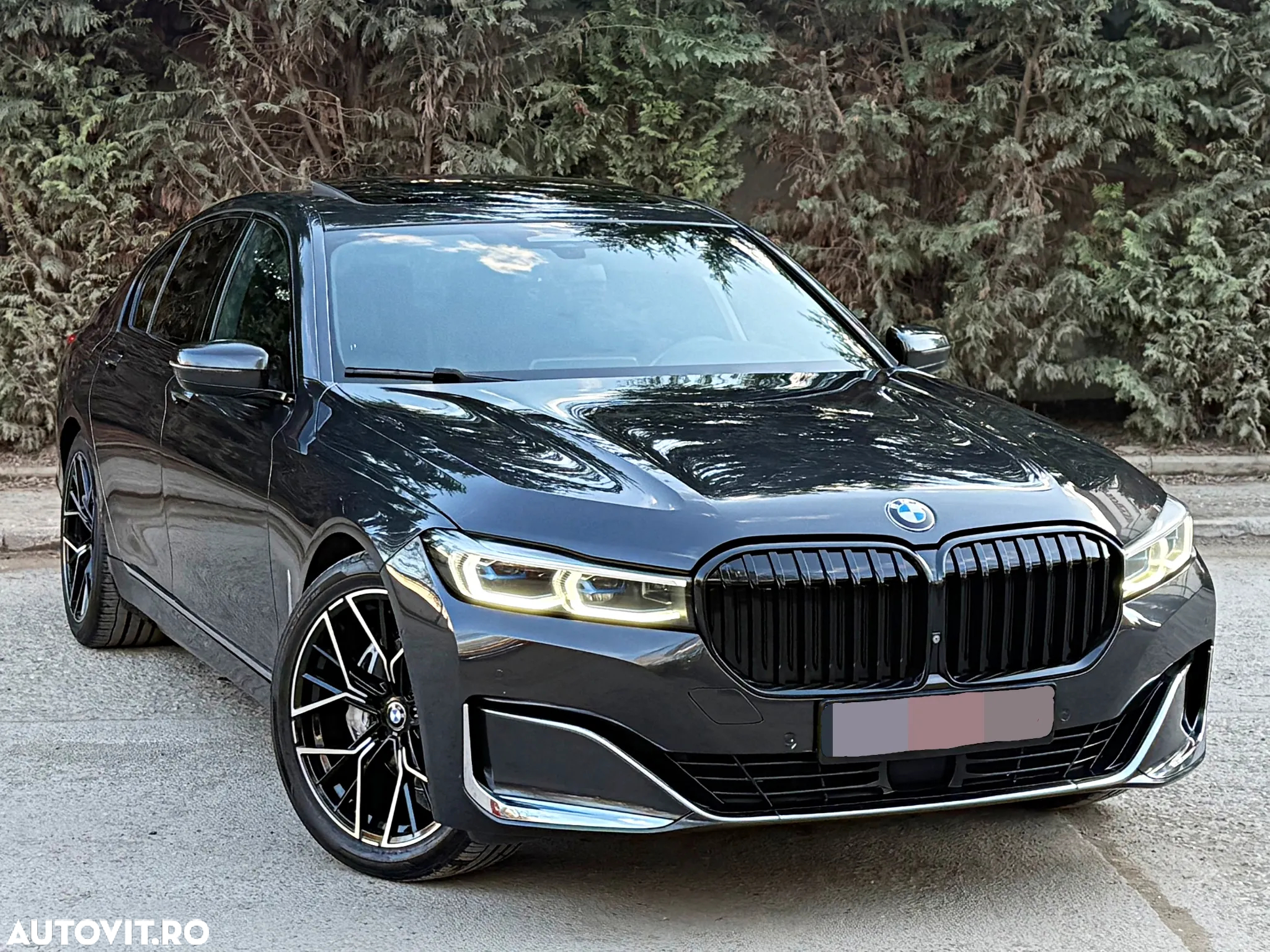BMW Seria 7 730d MHEV - 3