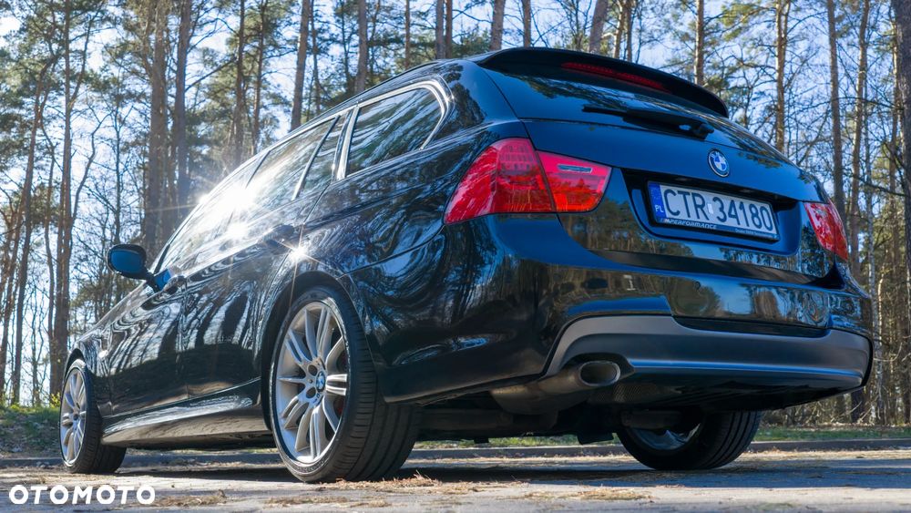 BMW Seria 3 ver-320d-dpf - 13