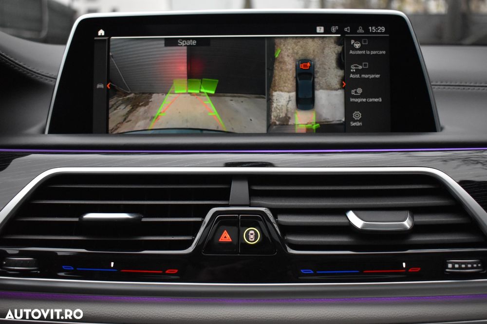 BMW Seria 7 740Ld xDrive MHEV - 15