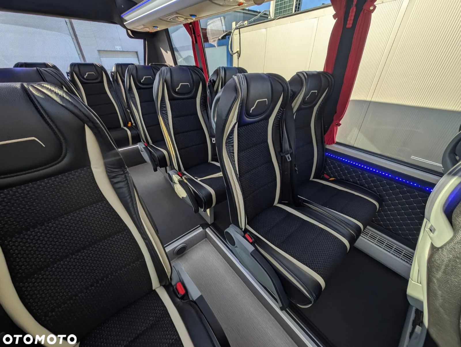 Mercedes-Benz Sprinter 519 - 14