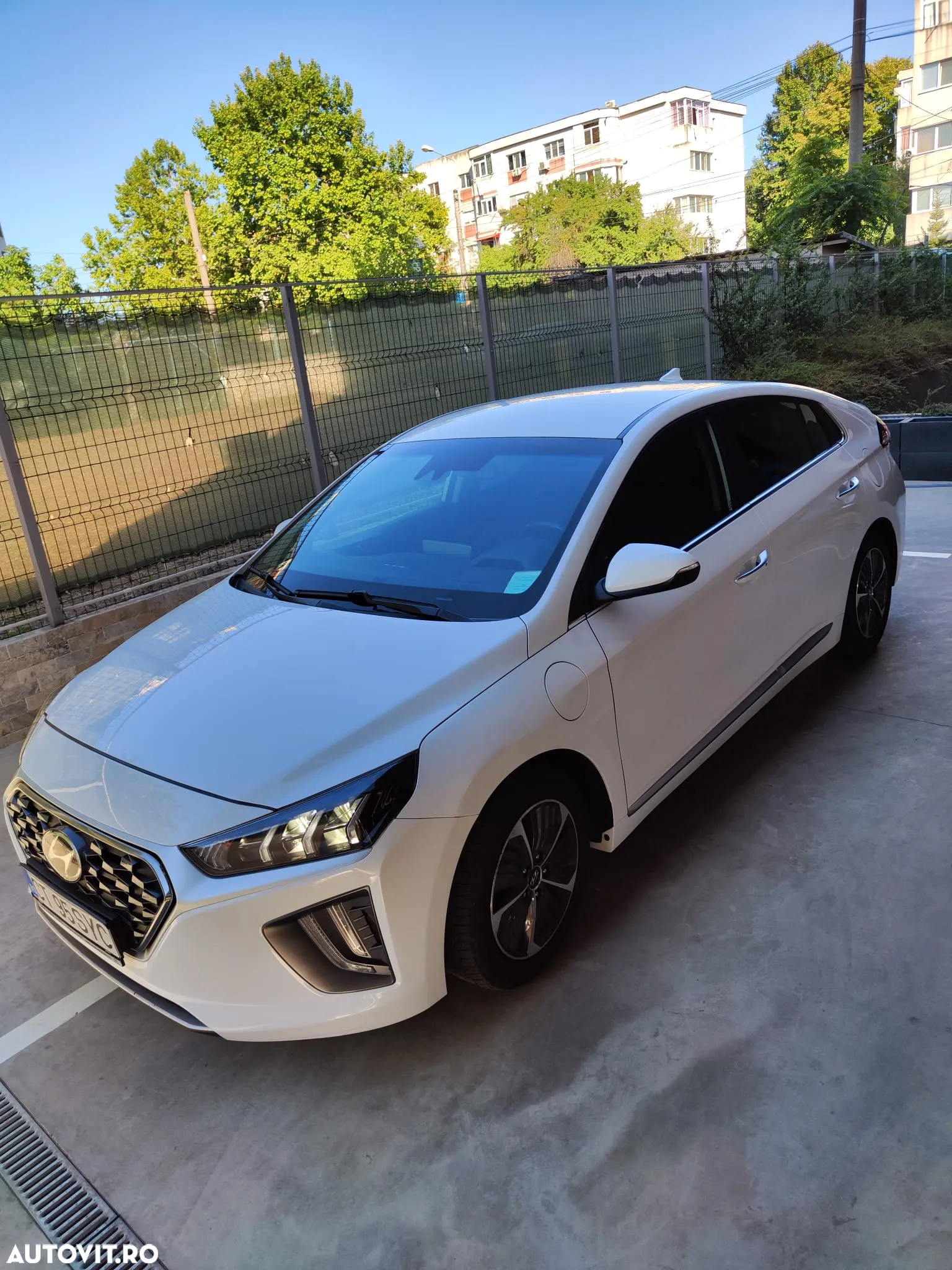 Hyundai IONIQ Plug-In Hybrid 1.6 141CP Exclusive - 12