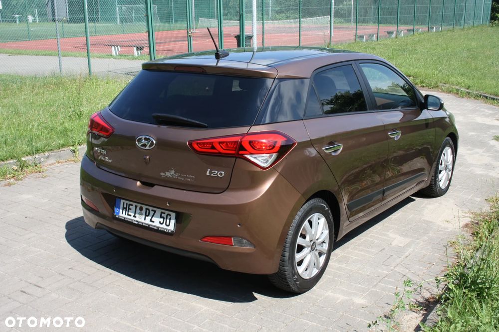Hyundai i20 1.4 Automatik Style - 6
