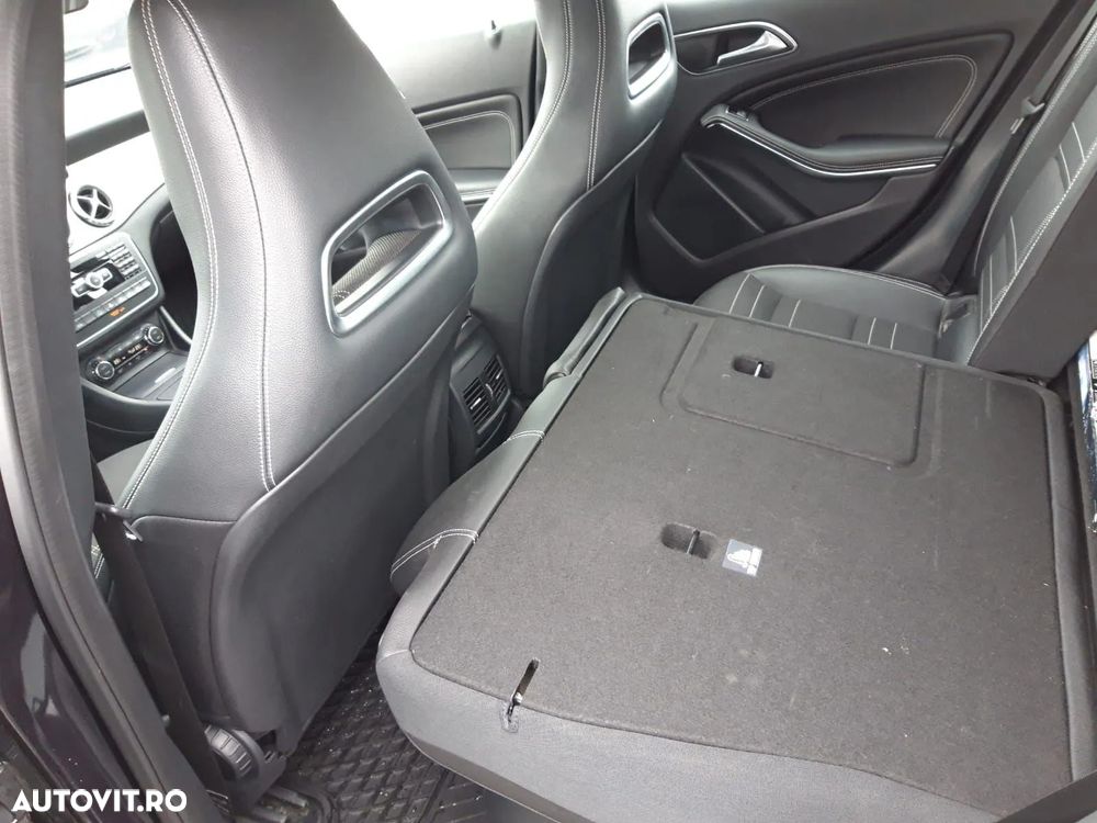 Mercedes-Benz GLA 200 d 4MATIC Aut. - 8