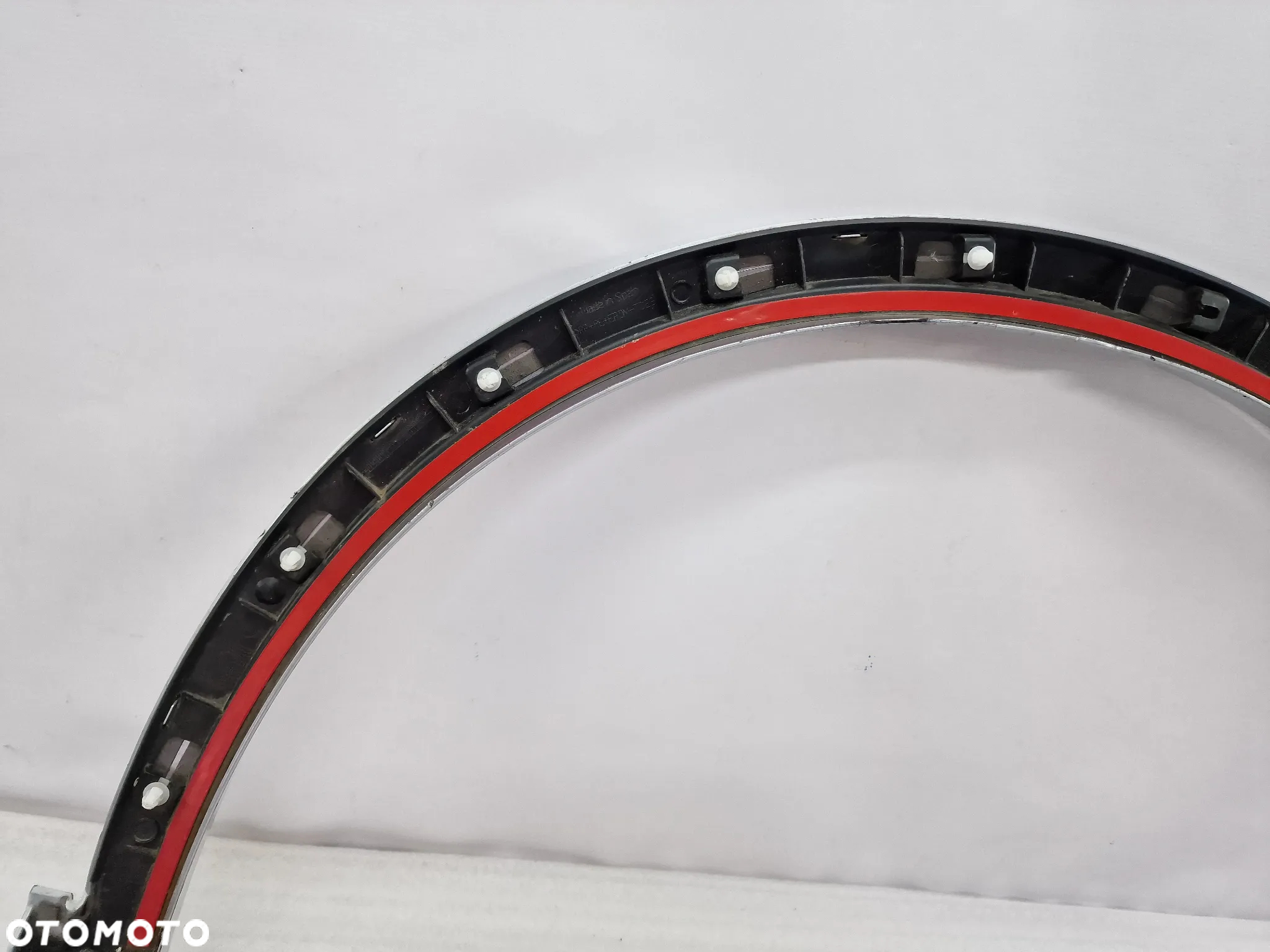 AUDI Q3 8U0 LIFT S-LINE 19 CALI 11-18 LEWA PRZEDNIA PRZÓD LISTWA NA BŁOTNIK POSZERZONA , NR 8U0853717C , NR AUKCJI NLB118 - 23