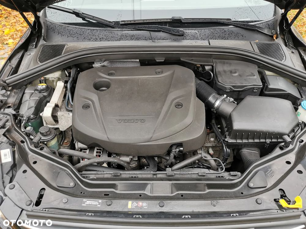 Volvo XC 60 D3 Momentum - 25