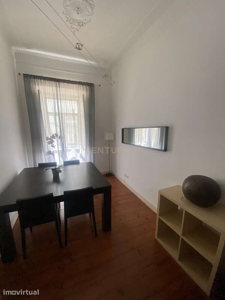 Apartamento T2 , na Rua da Aliança Operária  em Alcântara . - Grande imagem: 3/14