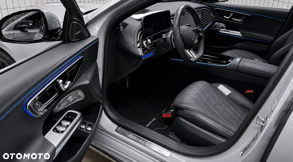 Mercedes-Benz Klasa E 400e 4Matic 9G-TRONIC AMG Line NIGHT Edition - 8