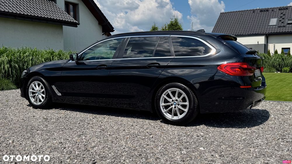 BMW Seria 5 520d Efficient Dynamics Edition Sport Line - 22