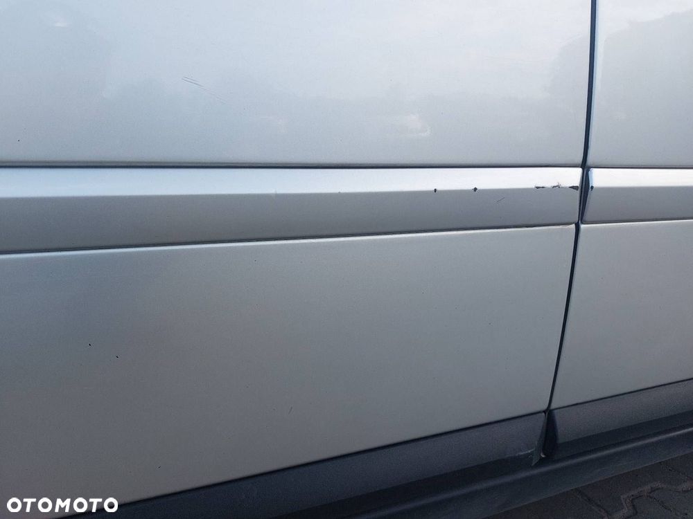 DRZWI KOMPLETNE PRAWY TYŁ VOLVO V50 I 426-26 - 2