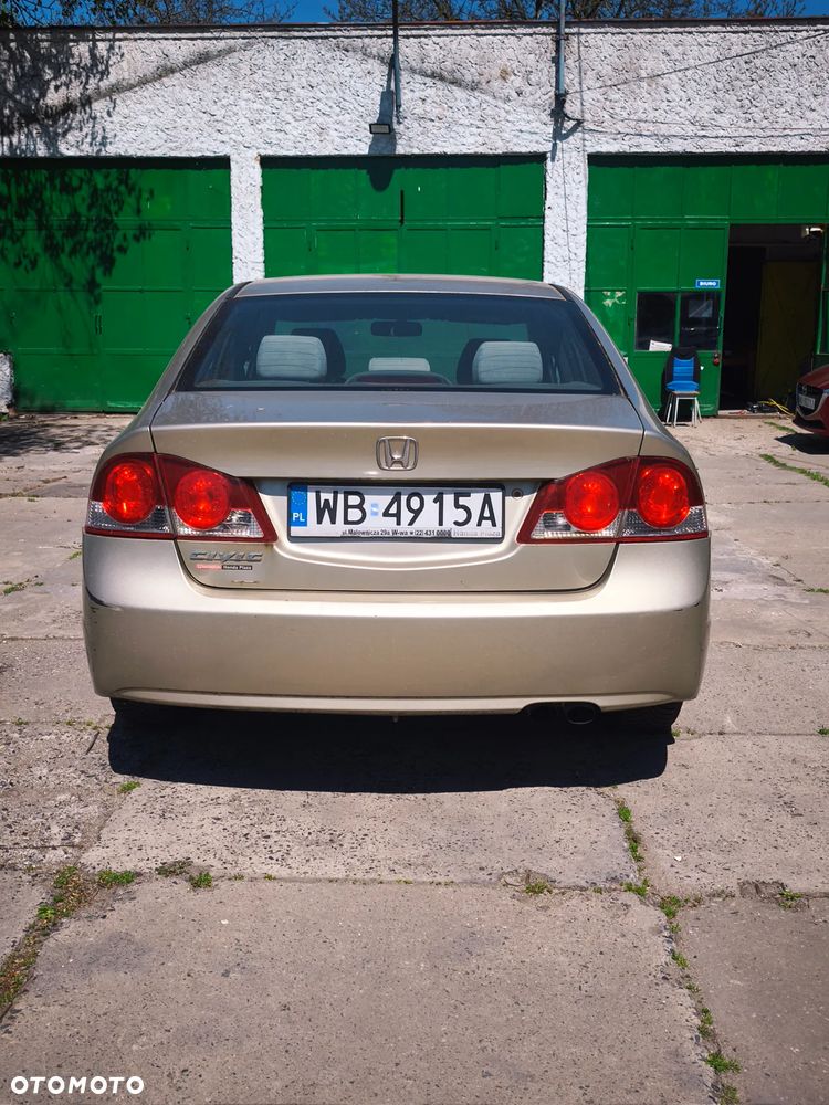 Honda Civic - 8