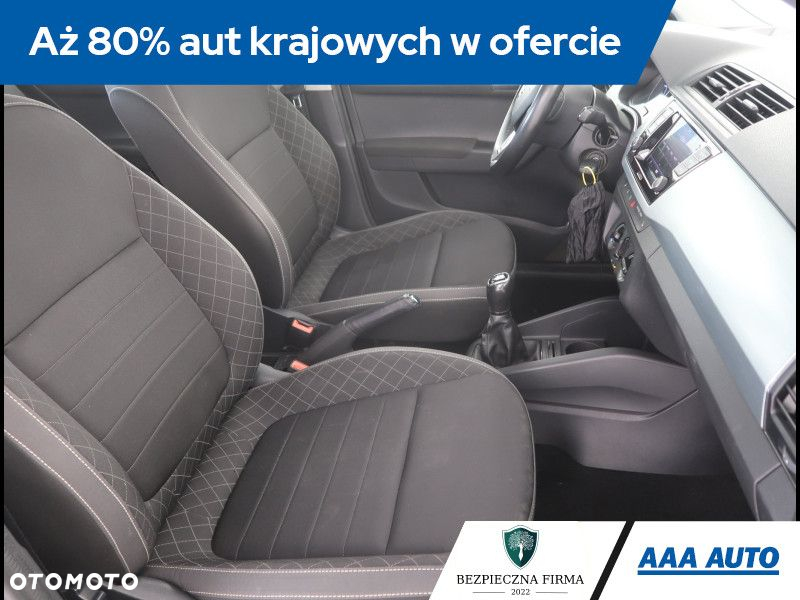 Skoda Fabia - 10