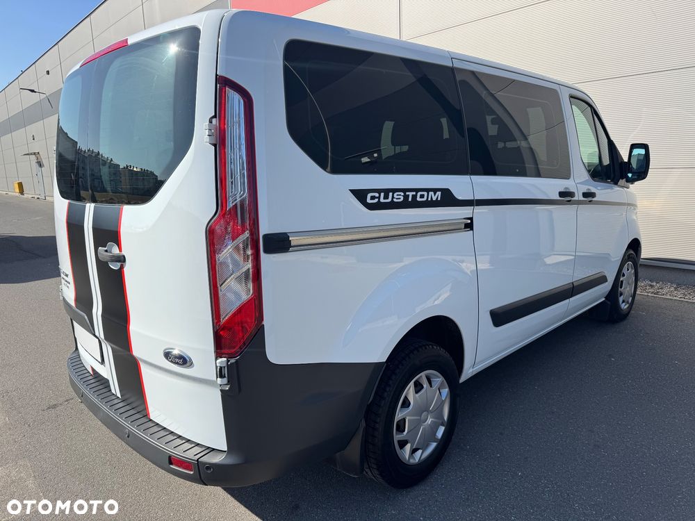 Ford Transit Custom 290 L1H1 Limited - 12
