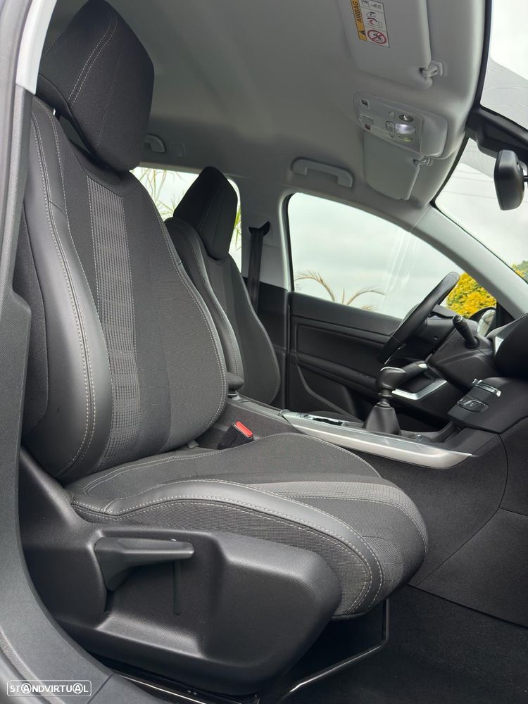 Peugeot 308 SW 1.2 PureTech Allure J17 - 6