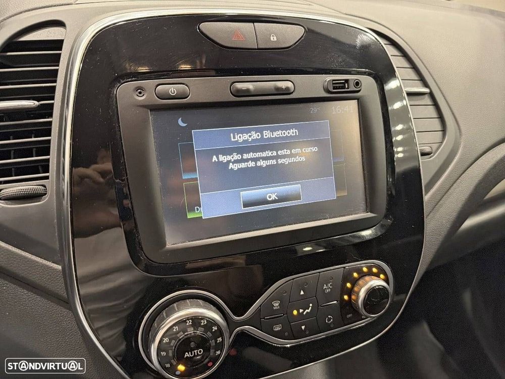 Renault Captur 1.5 dCi Exclusive XMOD - 16