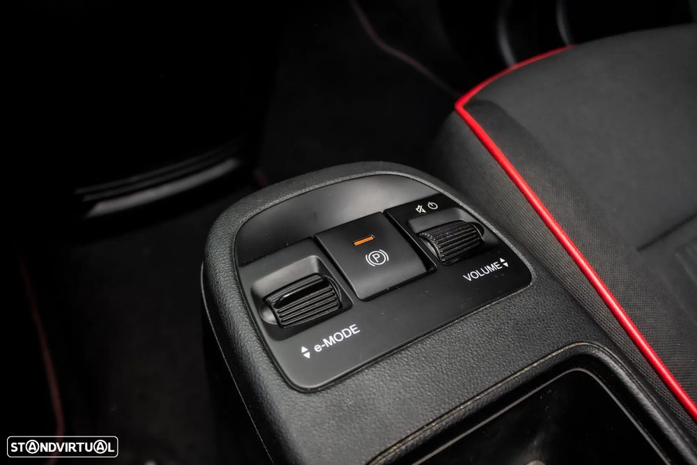 Fiat 500e C (RED) - 21