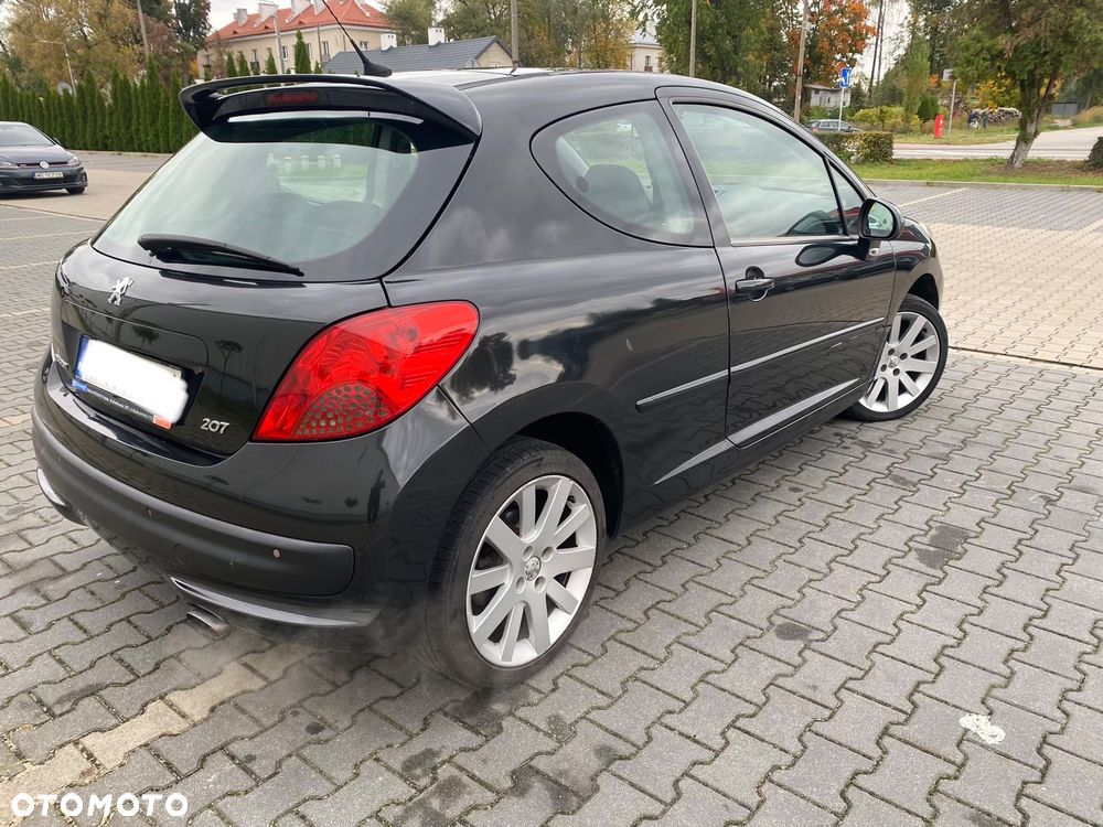 Peugeot 207 - 17