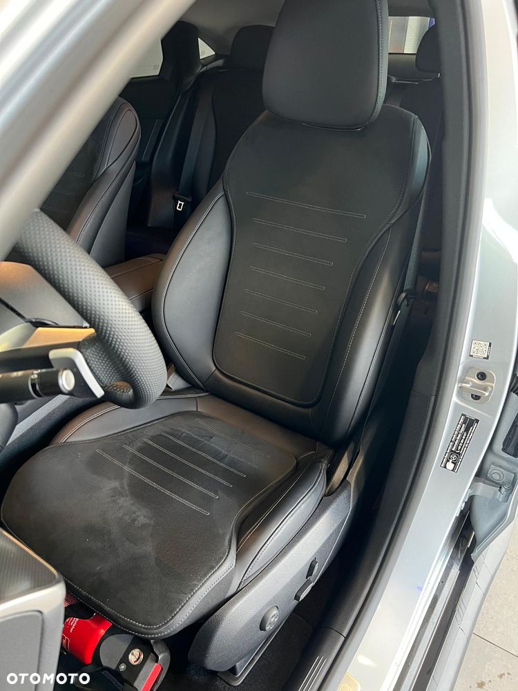 Mercedes-Benz GLC 200 4-Matic - 11