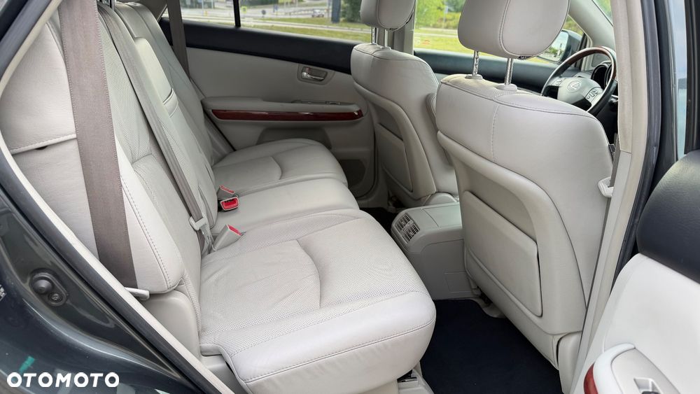 Lexus RX 400h (hybrid) Luxury - 17