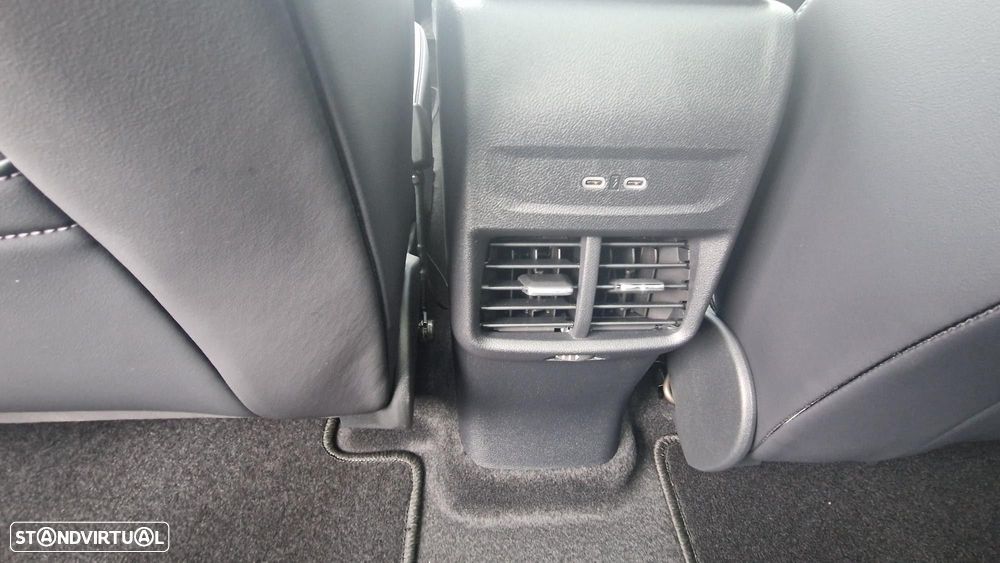 Ford Explorer 77 kWh Premium - 14