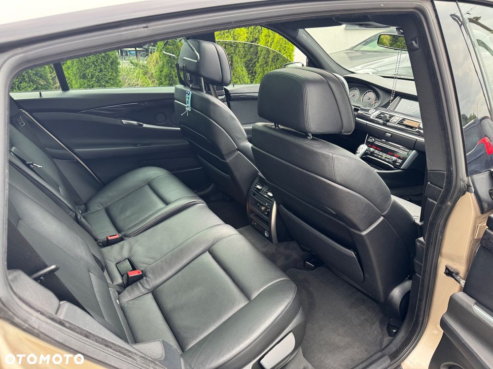BMW 5GT 530d - 10