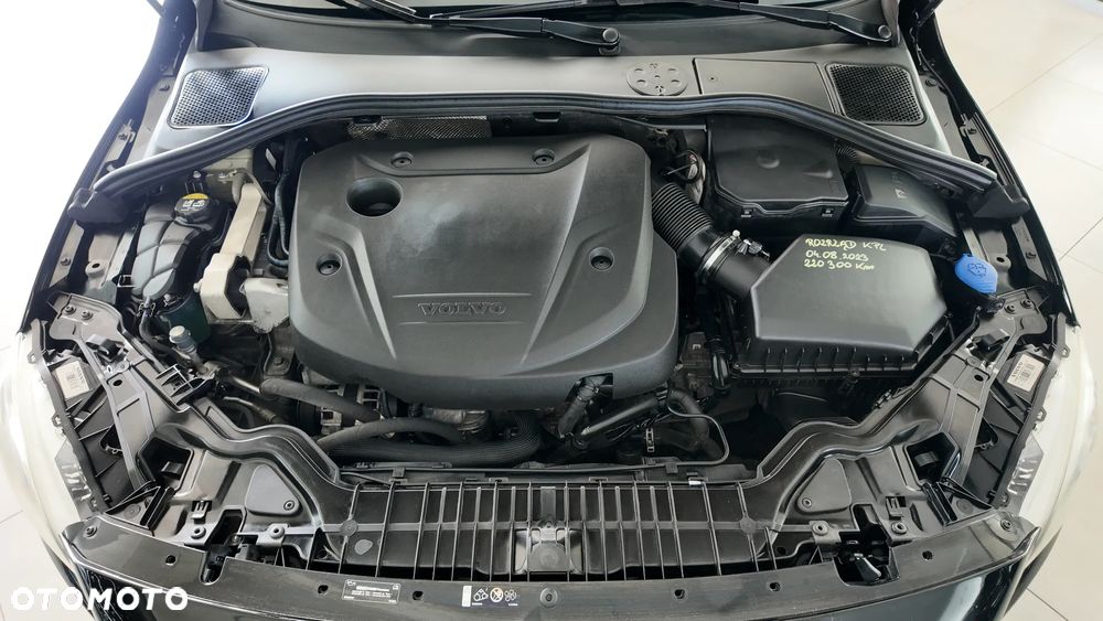 Volvo V60 D2 Drive-E Momentum - 26