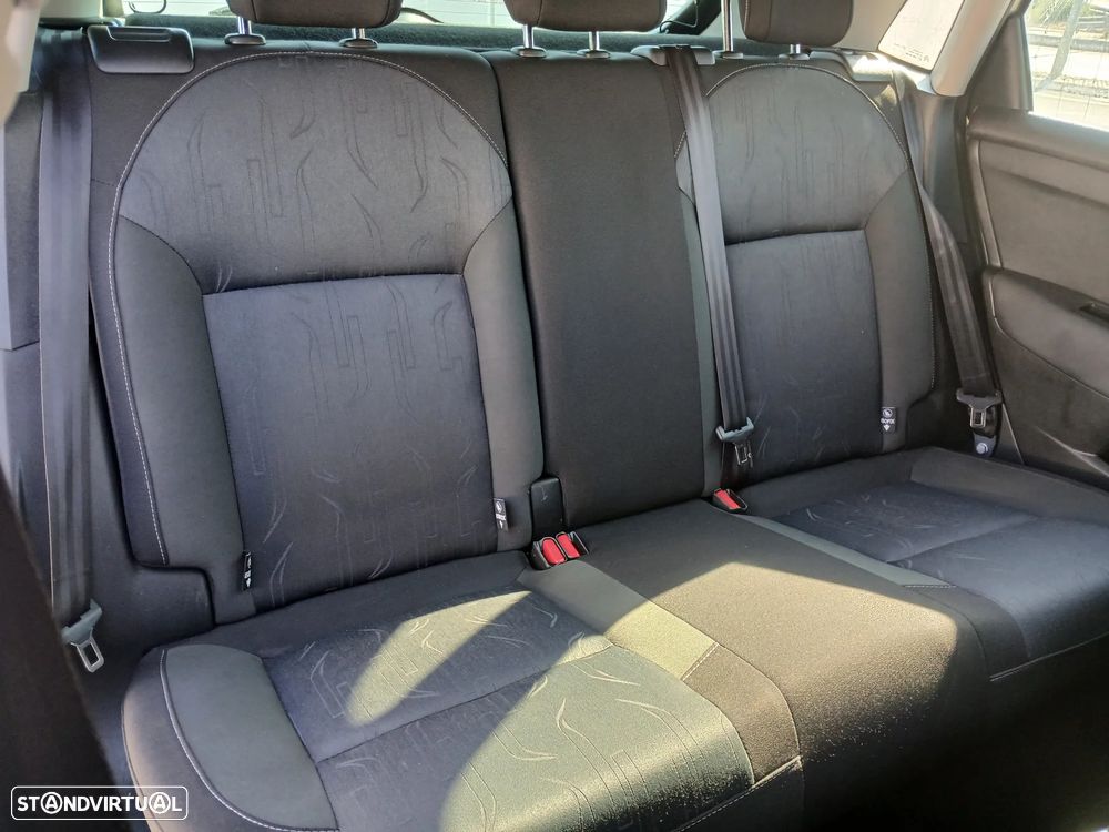 Citroën C4 1.6 HDi Seduction - 19