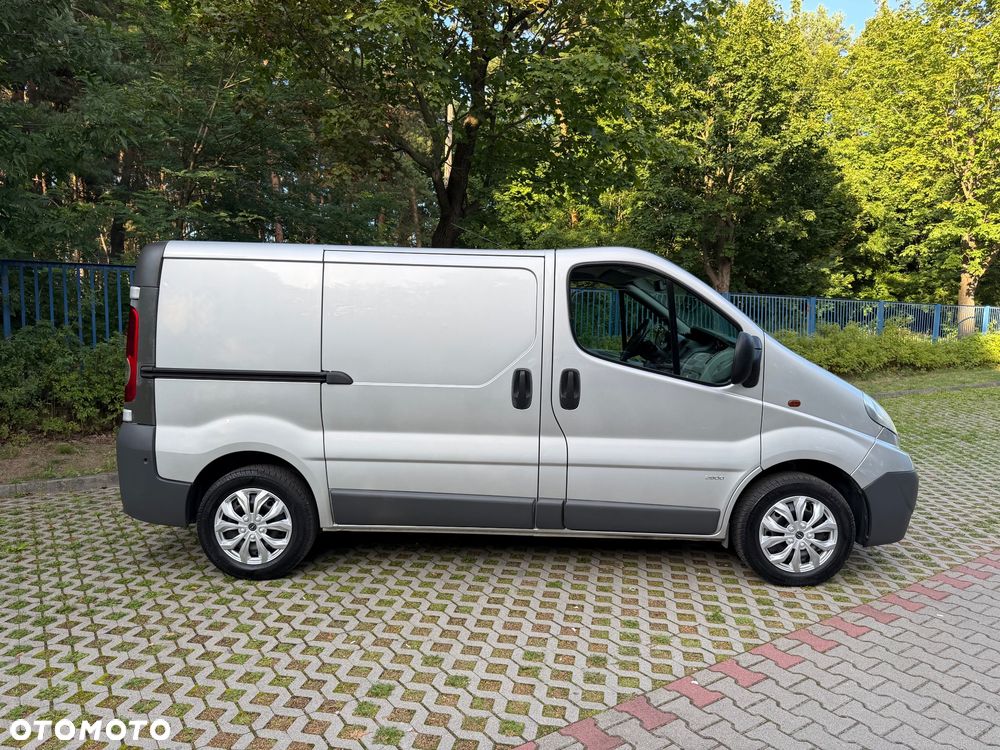 Opel Vivaro - 4