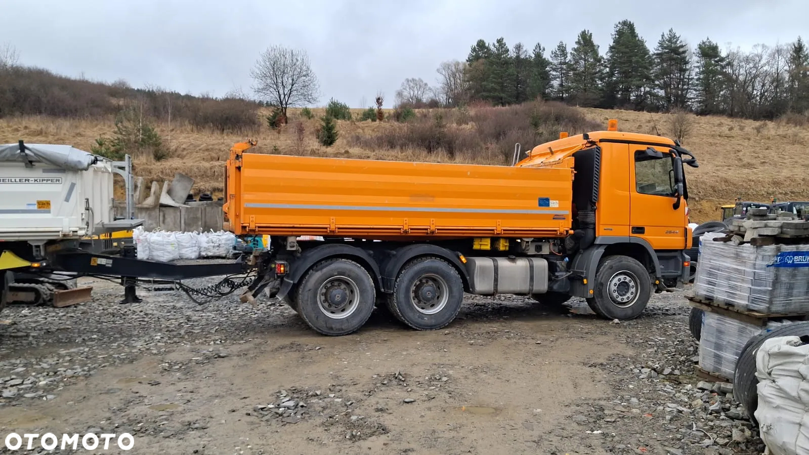 Mercedes-Benz ACTROS - 13