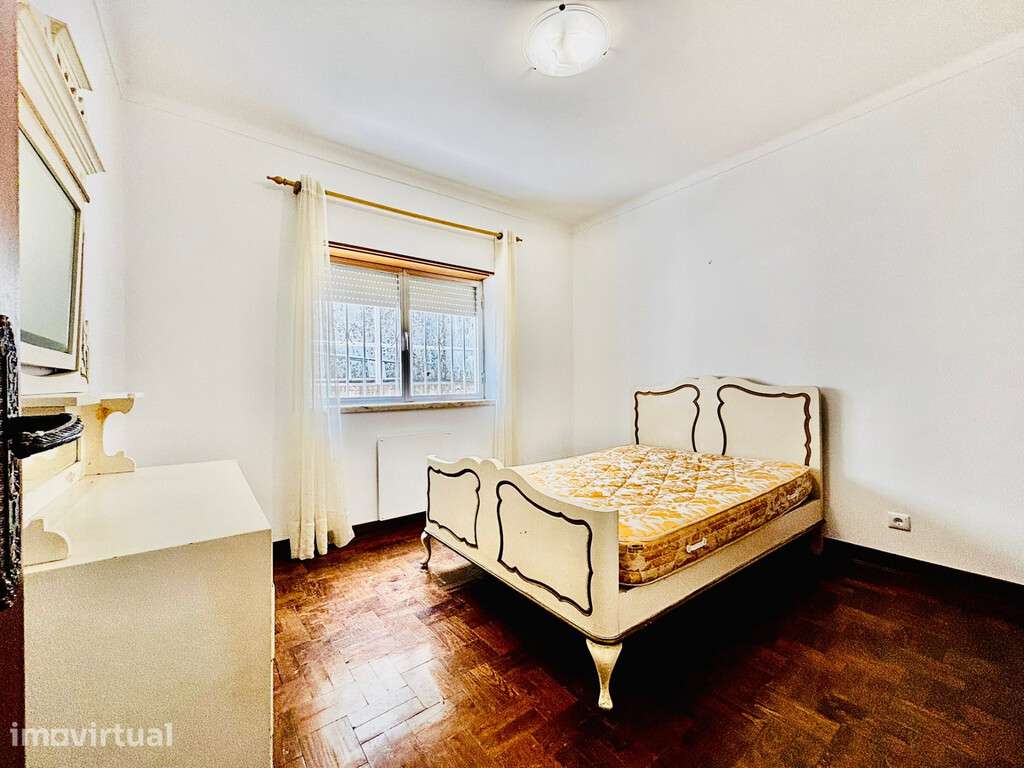 Apartamento T3 com garagem em zona de Oliveira do Hospital - Grande imagem: 5/15