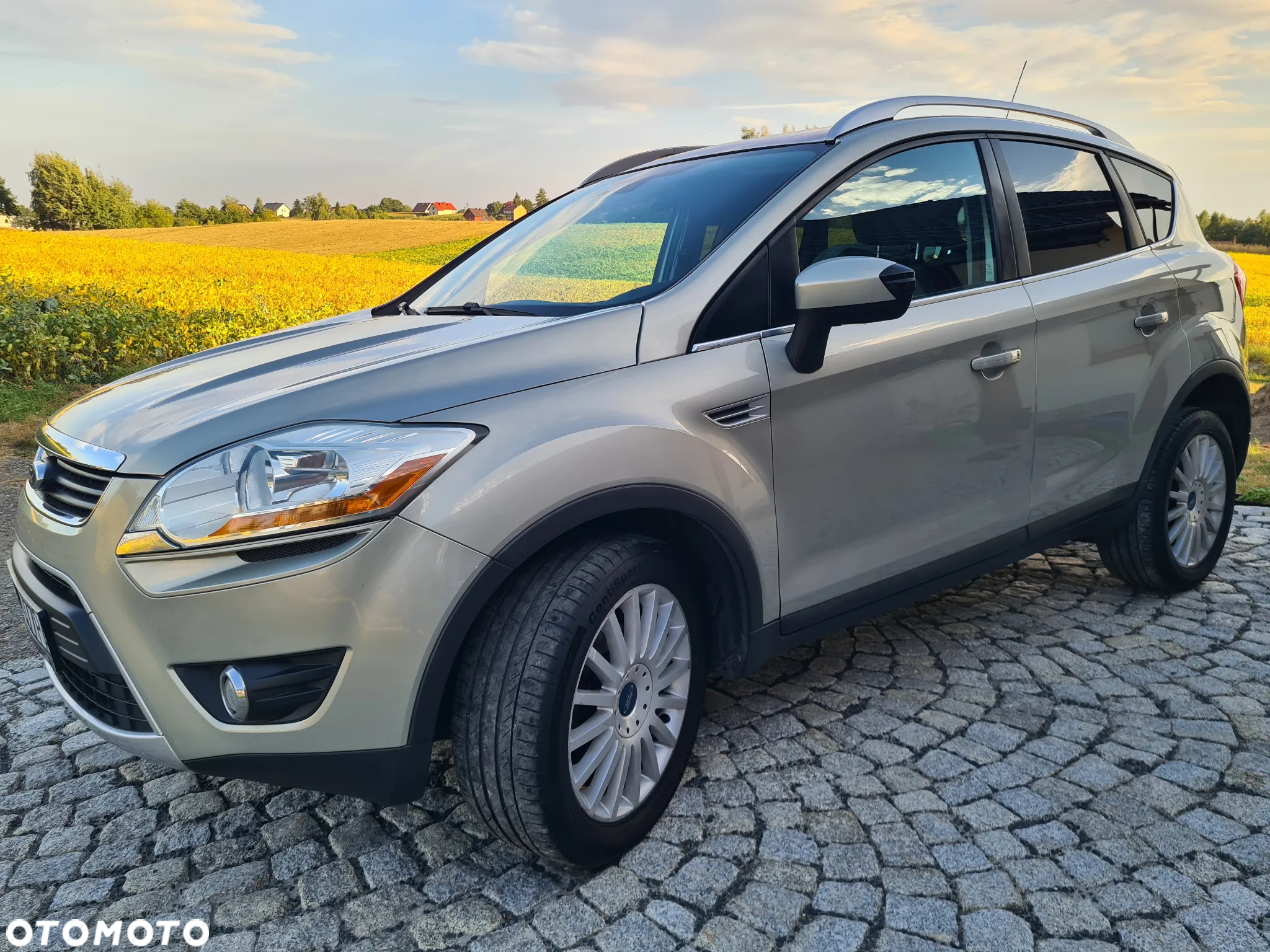Ford Kuga 2.0 TDCi 4x4 Titanium - 9