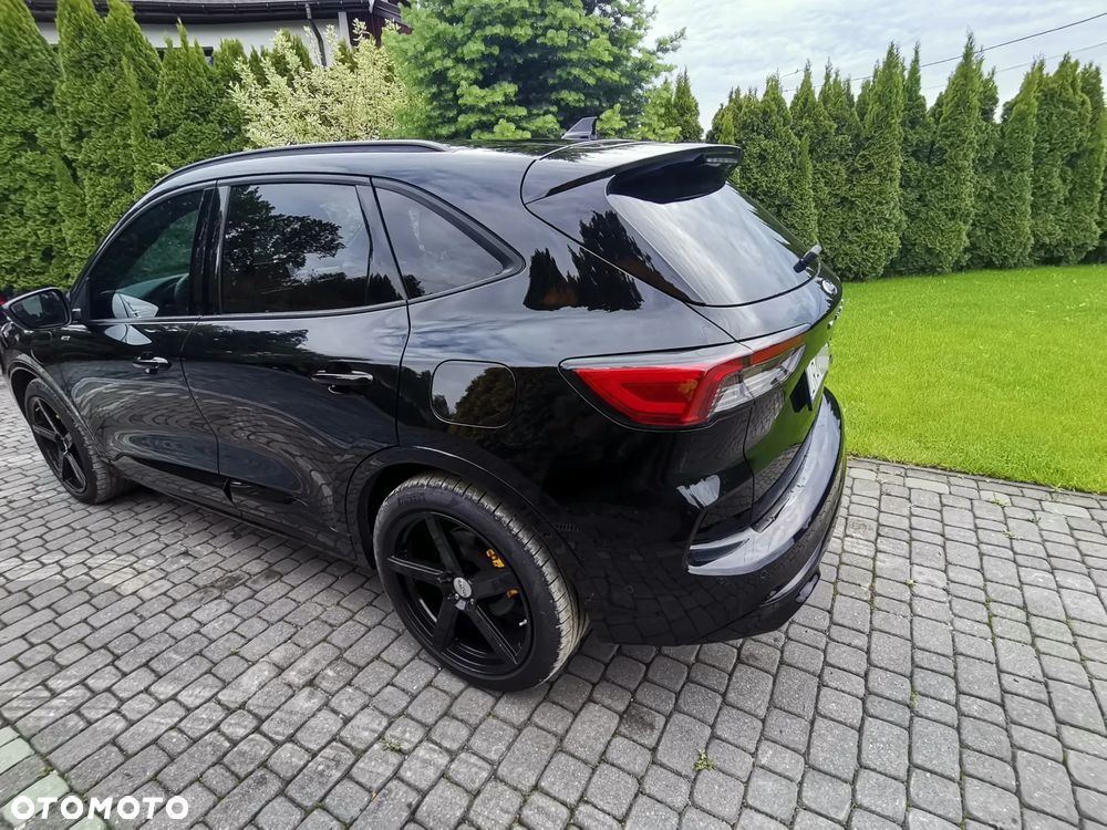 Ford Kuga 2.5P PHEV FWD ST-Line X - 24