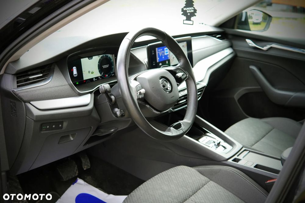 Skoda Octavia 2.0 TDI Style DSG - 26