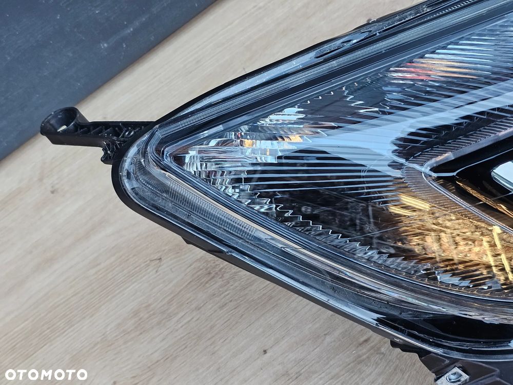 LAMPA PRAWA PRZEDNIA PRAWY PRZÓD OPEL ASTRA J CIEMNA !!!Z LED!!! 100% OK EUROPA BARDZO ŁADNA - 7
