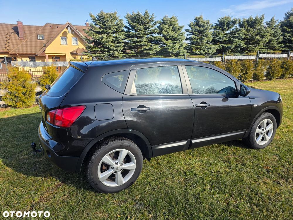 Nissan Qashqai 2.0 dCi DPF acenta - 4