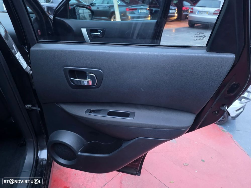 Nissan Qashqai 1.5 dCi Tekna Sport 18 129g - 8