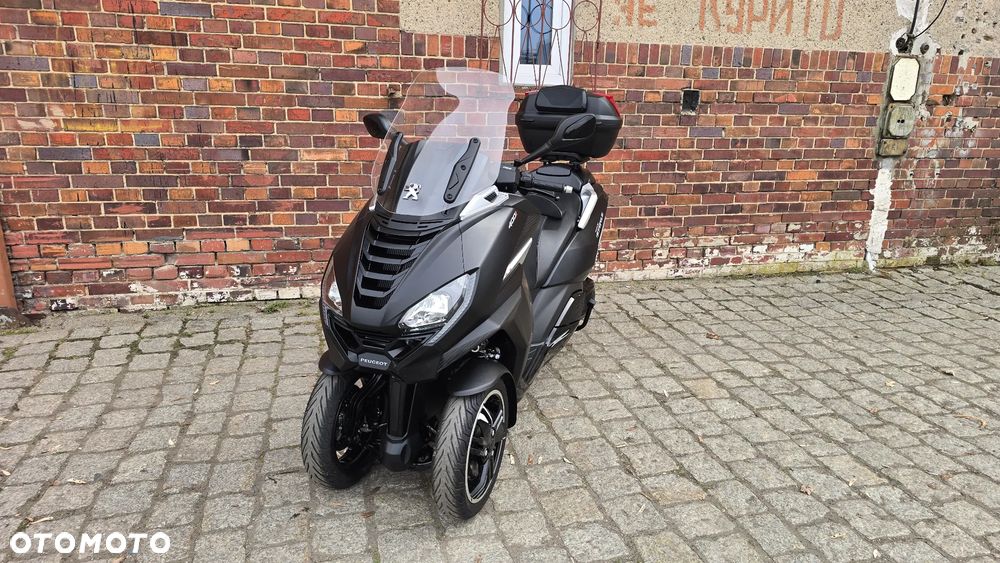 Peugeot Metropolis - 15