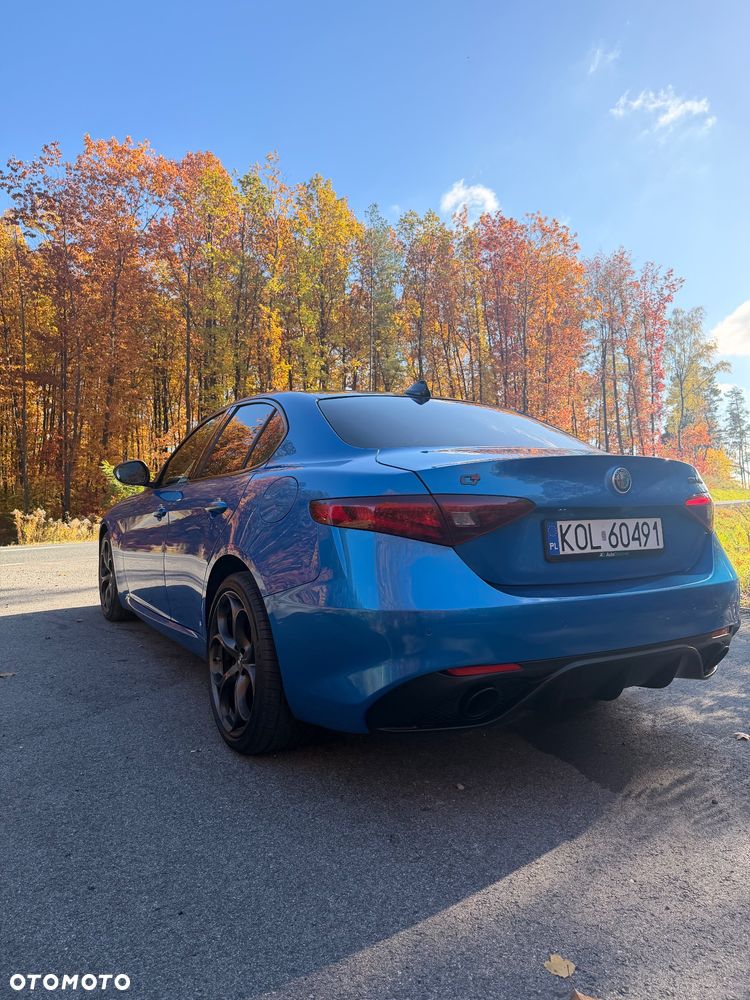 Alfa Romeo Giulia 2019 photo 5