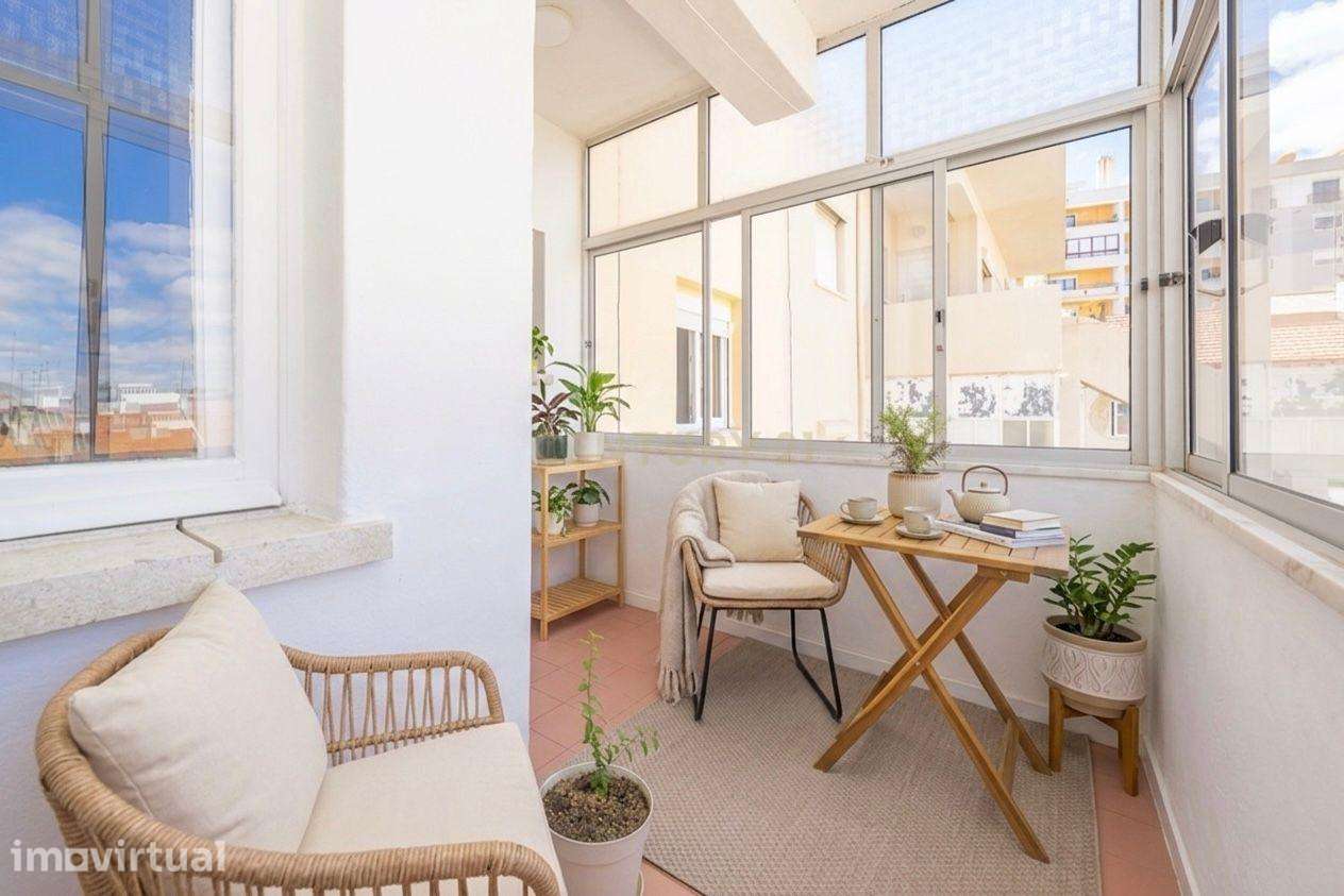 Apartamento T2 totalmente remodelado junto ao Hospital de São Bernardo - Grande imagem: 5/42